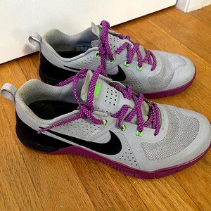 Metcon 1 Grey/Vivid Purple/Black